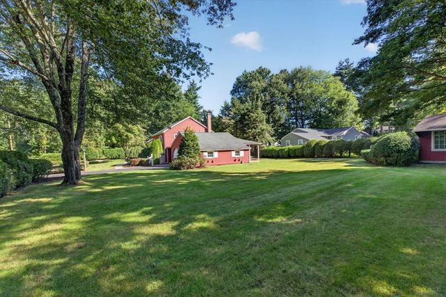 356 Springfield St, Wilbraham, MA 01095