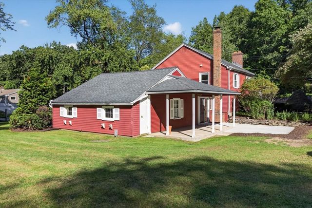 356 Springfield St, Wilbraham, MA 01095
