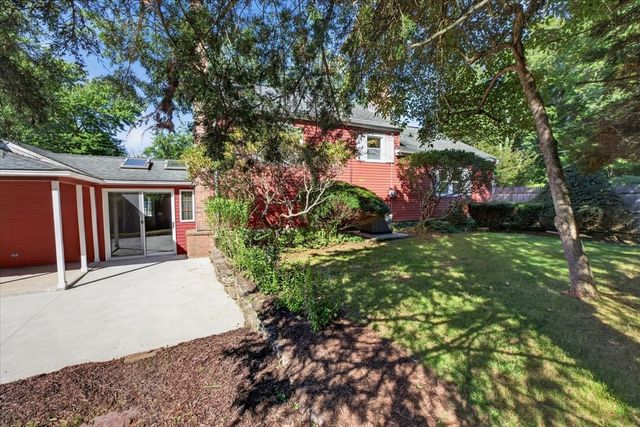 356 Springfield St, Wilbraham, MA 01095