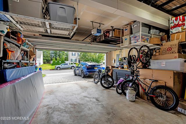 9 Cape Cod Avenue, Barnegat, NJ 08005