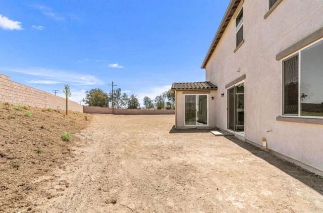 34406 Deer Grass Ct, Winchester, CA 92596