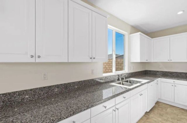 34406 Deer Grass Ct, Winchester, CA 92596