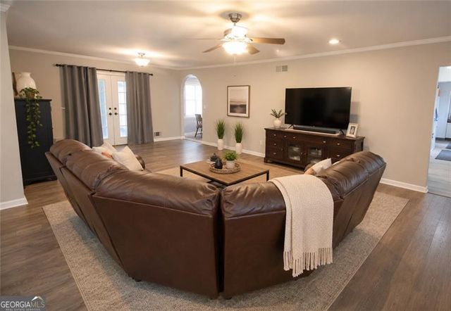 1900 Tara Circle, Douglasville, GA 30135