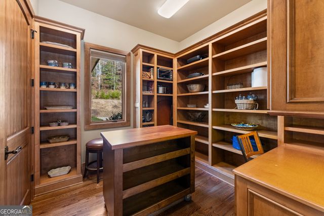 2650 Cutcane Road, Mineral Bluff, GA 30559