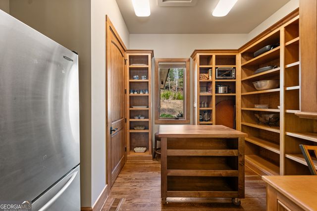 2650 Cutcane Road, Mineral Bluff, GA 30559