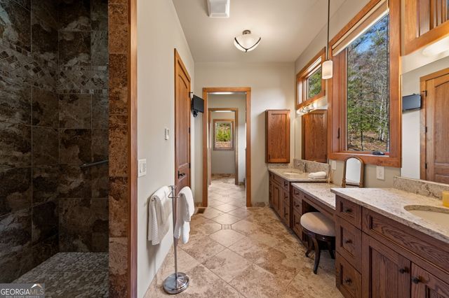 2650 Cutcane Road, Mineral Bluff, GA 30559