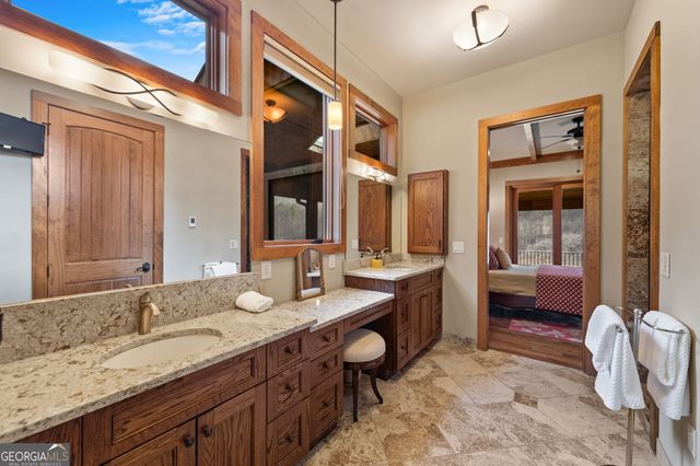 2650 Cutcane Road, Mineral Bluff, GA 30559