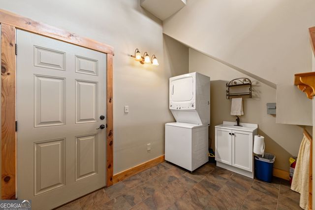 2650 Cutcane Road, Mineral Bluff, GA 30559