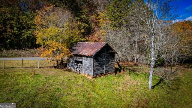 2650 Cutcane Road, Mineral Bluff, GA 30559