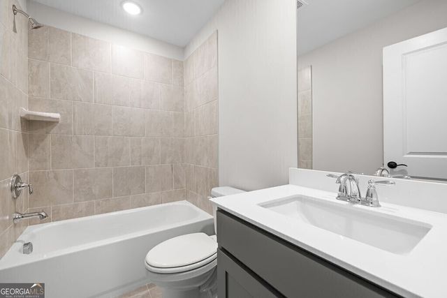 2250 Thames Court, Cumming, GA 30041