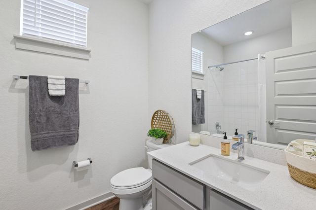 109 Filifera CT, Leander, TX 78641