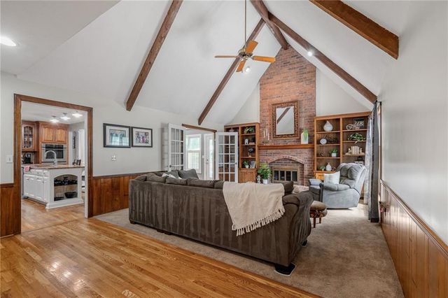 8408 W 115th Street, Overland Park, KS 66210