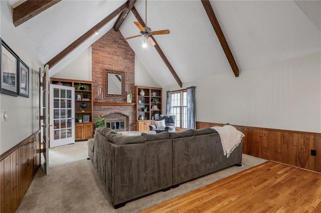 8408 W 115th Street, Overland Park, KS 66210