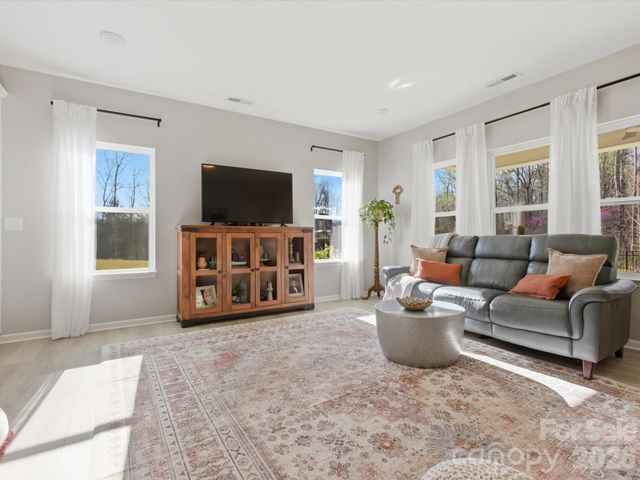 1729 Valkrie Place, York, SC 29745