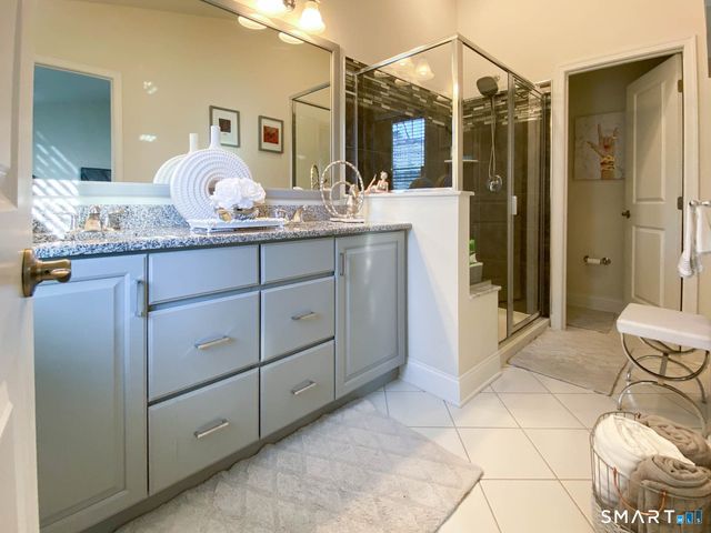 62 Moorland Drive 62, Danbury, CT 06810