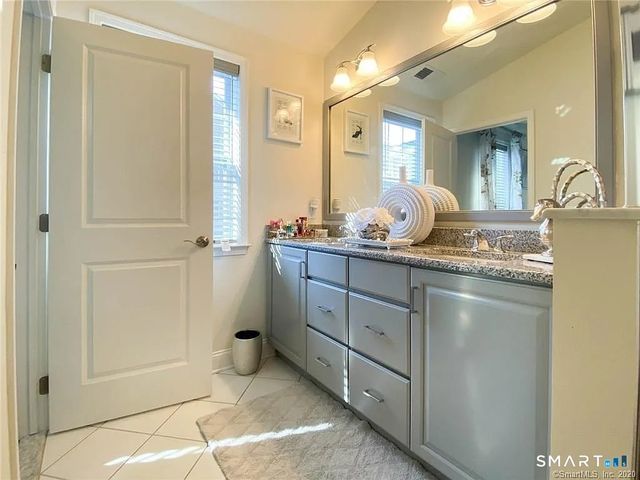 62 Moorland Drive 62, Danbury, CT 06810