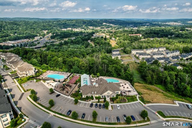 62 Moorland Drive 62, Danbury, CT 06810