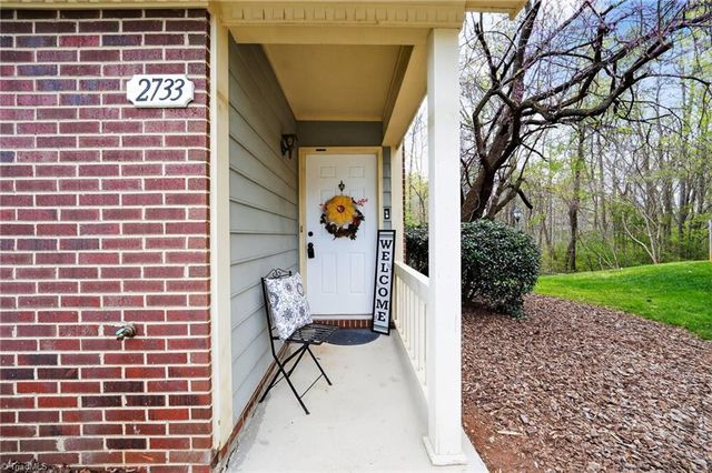 2733 Cottage Place, Greensboro, NC 27455