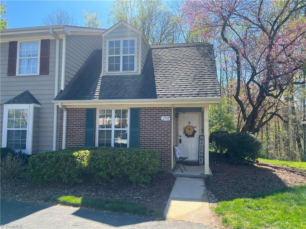 2733 Cottage Place, Greensboro, NC 27455