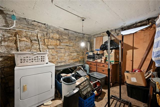 18210 E Union School Road, Independence, MO 64058