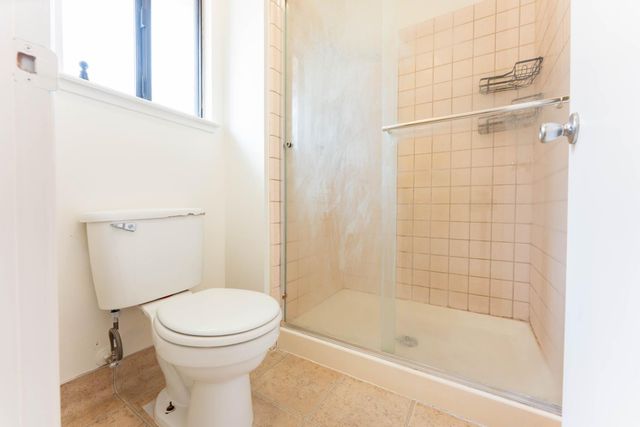 2238 N Carol Avenue, Fresno, CA 93722