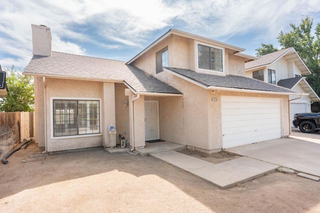 2238 N Carol Avenue, Fresno, CA 93722