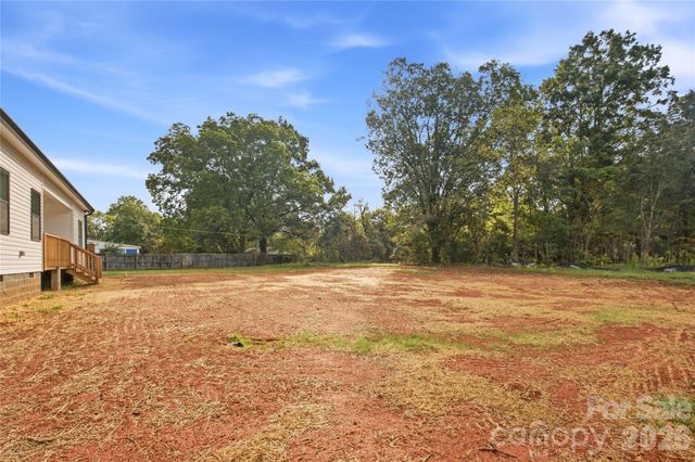 3733 US 70 Highway, Claremont, NC 28610