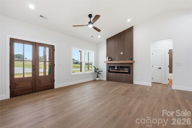 3733 US 70 Highway, Claremont, NC 28610