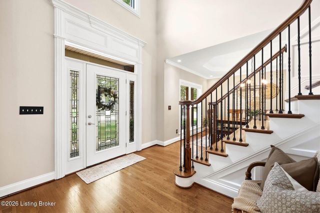 10405 Perwinkle Ct, Louisville, KY 40291
