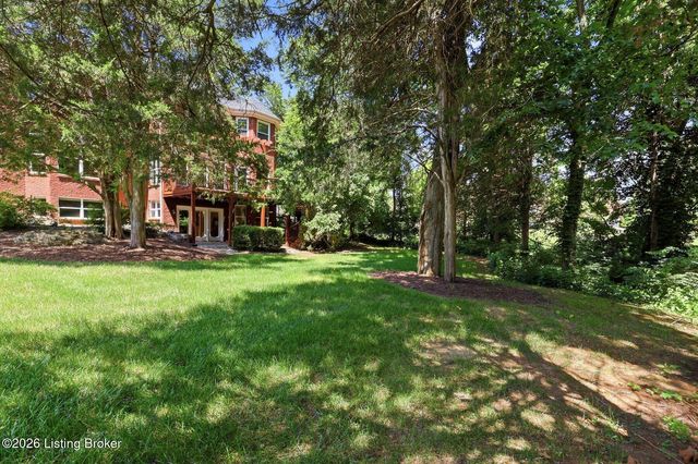 10405 Perwinkle Ct, Louisville, KY 40291