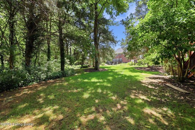 10405 Perwinkle Ct, Louisville, KY 40291