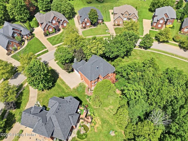 10405 Perwinkle Ct, Louisville, KY 40291