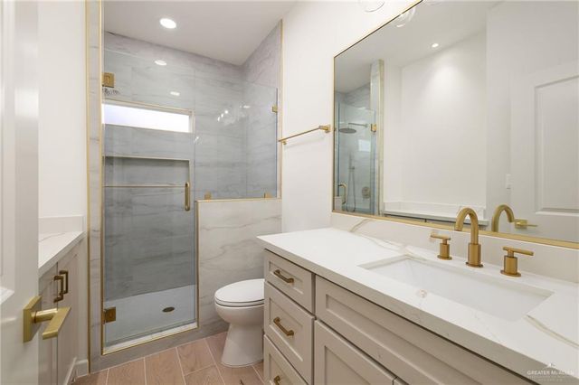 2206 Washington Avenue, Mission, TX 78572