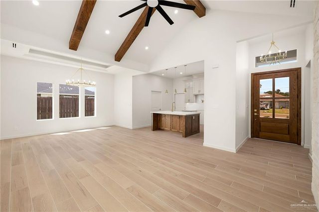 2206 Washington Avenue, Mission, TX 78572