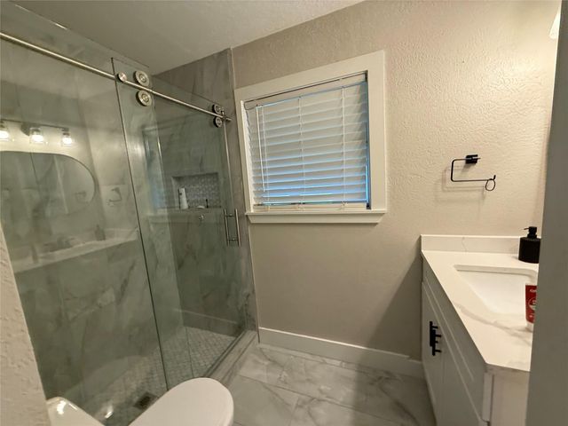 1604 Leneva Lane, Pasadena, TX 77502