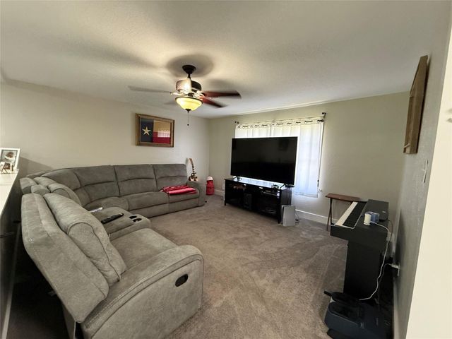 1604 Leneva Lane, Pasadena, TX 77502