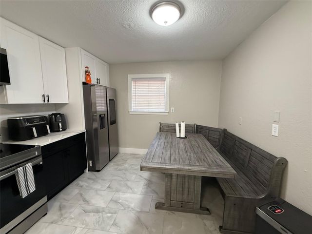 1604 Leneva Lane, Pasadena, TX 77502