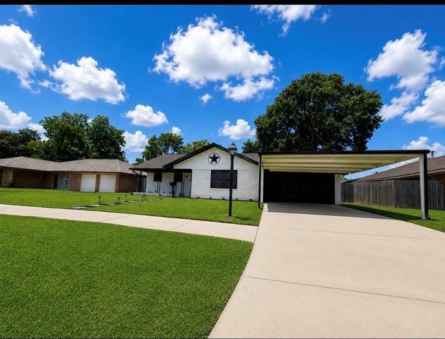 1604 Leneva Lane, Pasadena, TX 77502