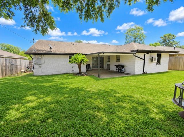 1604 Leneva Lane, Pasadena, TX 77502