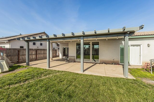 534 Palermo Street, Madera, CA 93637