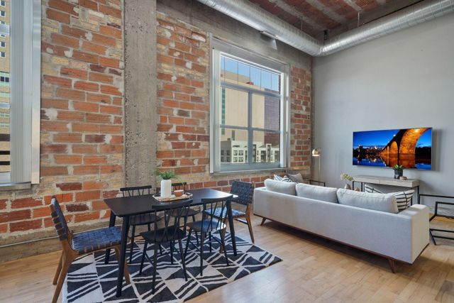 521 S 7th St 602, Minneapolis, MN 55415