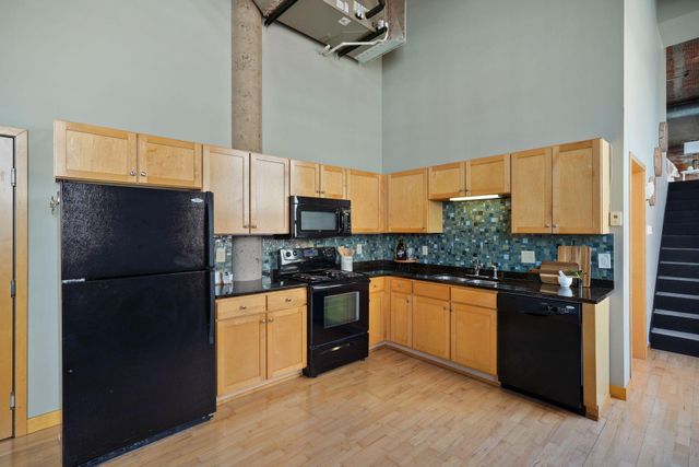 521 S 7th St 602, Minneapolis, MN 55415