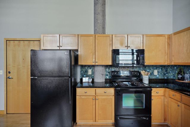 521 S 7th St 602, Minneapolis, MN 55415