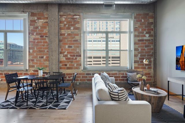 521 S 7th St 602, Minneapolis, MN 55415