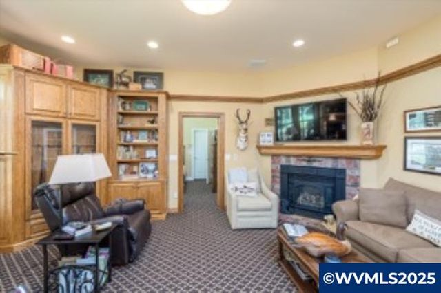 35853 Tennessee Rd, Albany, OR 97322