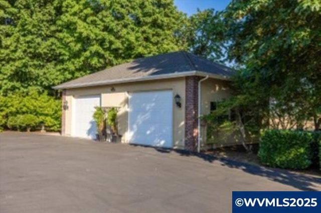35853 Tennessee Rd, Albany, OR 97322
