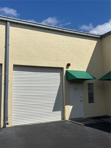 14305 SW 142nd St, Miami, FL 33186