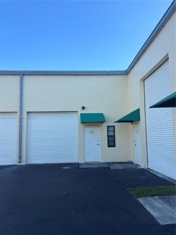 14305 SW 142nd St, Miami, FL 33186