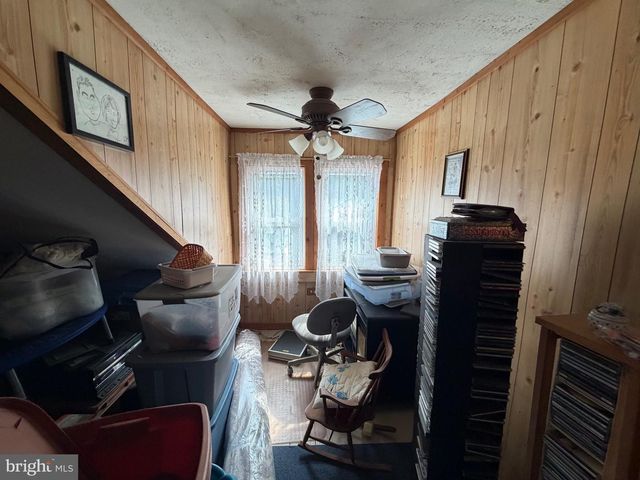 842 WATER ST, Pottsville, PA 17901