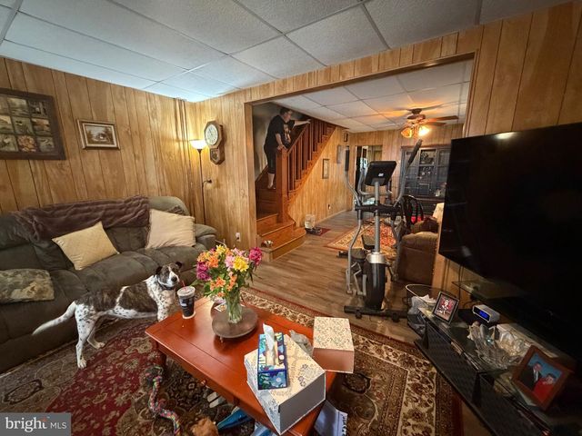 842 WATER ST, Pottsville, PA 17901